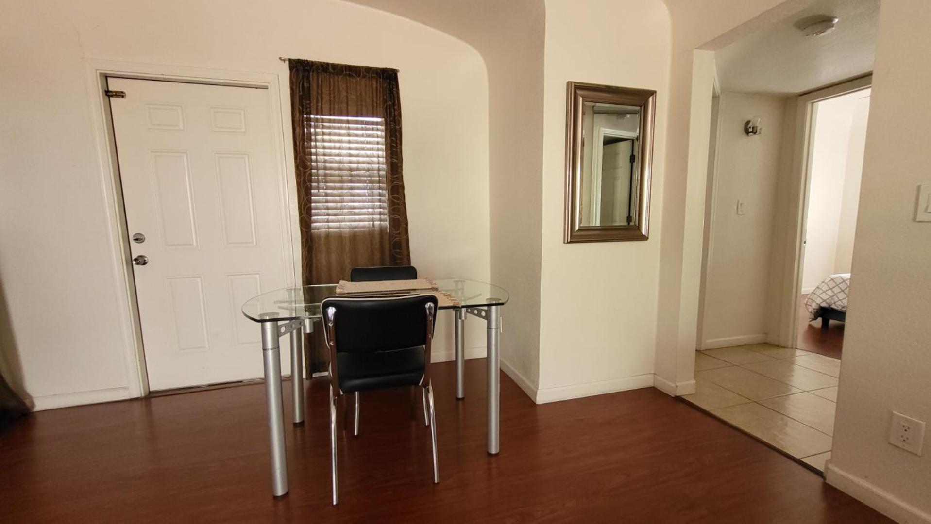 U1 - Entire 2 Bedroom Apt In Dt Phx With Pkg Phoenix Ngoại thất bức ảnh