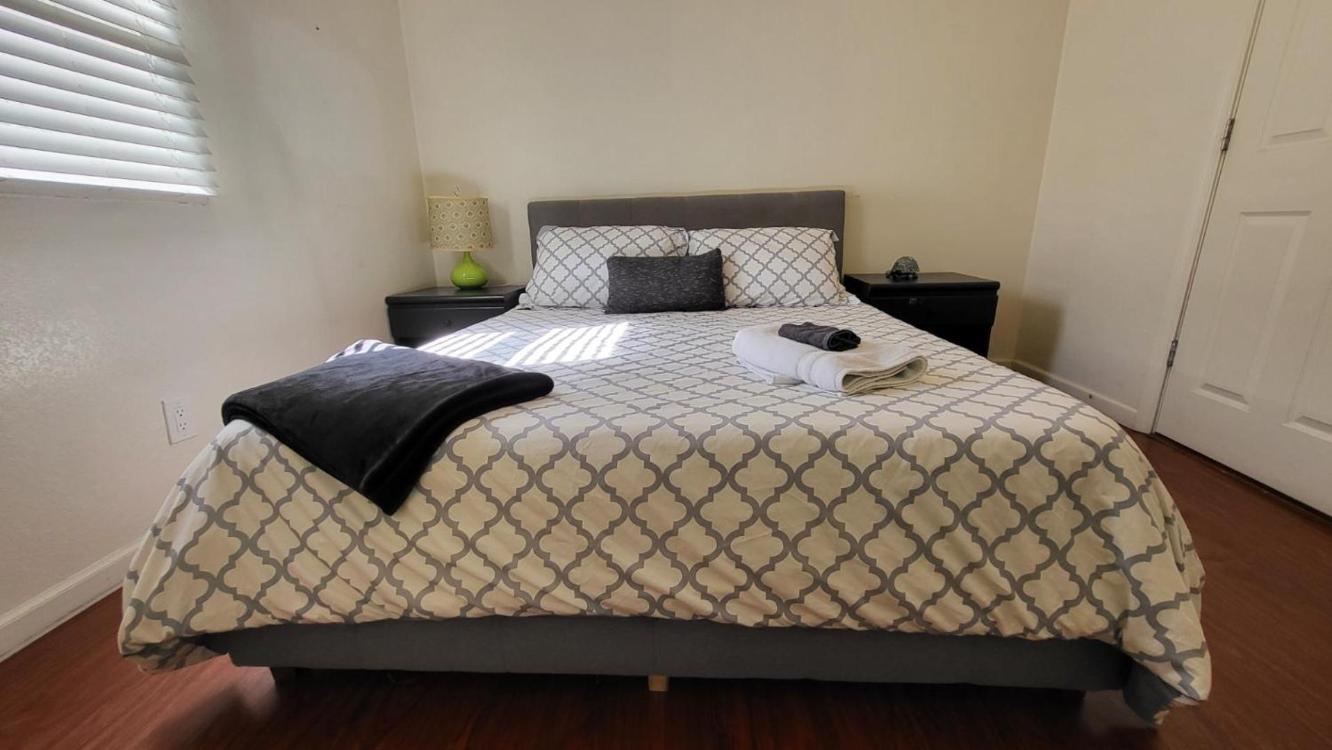 U1 - Entire 2 Bedroom Apt In Dt Phx With Pkg Phoenix Ngoại thất bức ảnh